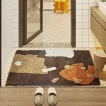 accessoire de salle de bain marron et beige