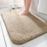 tapis de bain confortable et absorbant