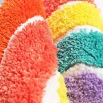 tapis de salle de bain en couleurs vives