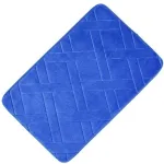 tapis décoratif graphique pour salle de bain